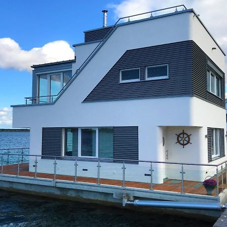 Schwimmendes Haus Robby II Vila Bitterfeld-Wolfen Exterior foto