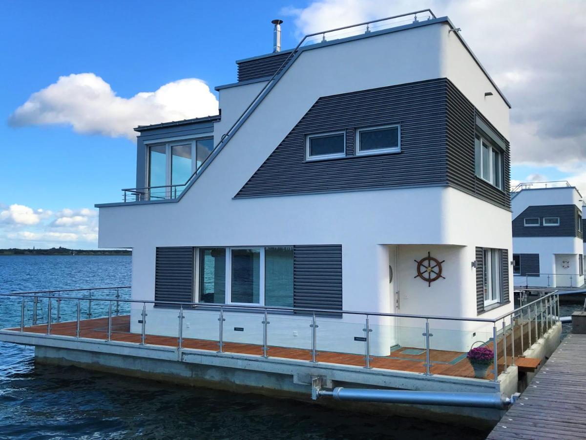 Schwimmendes Haus Robby II Vila Bitterfeld-Wolfen Exterior foto